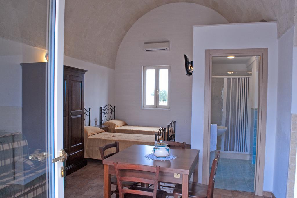 Masseria Strada Agriturismo Ginosa Phòng bức ảnh